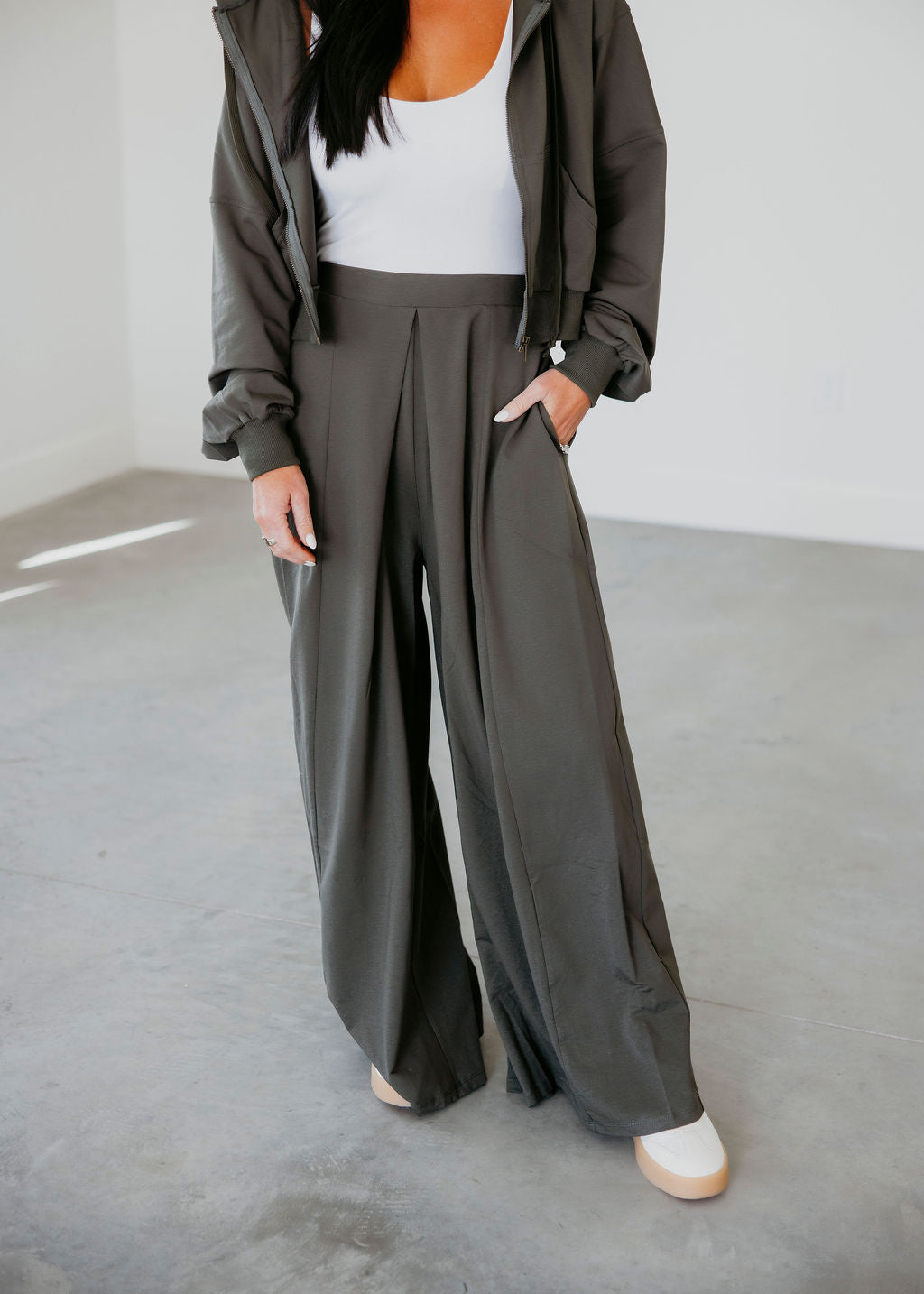 Montell Pleated Wide Leg Pants