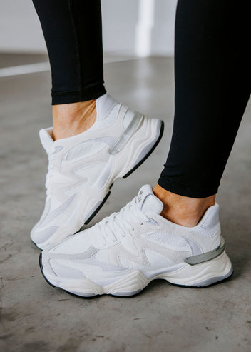 Steve Madden Sebi Sneakers