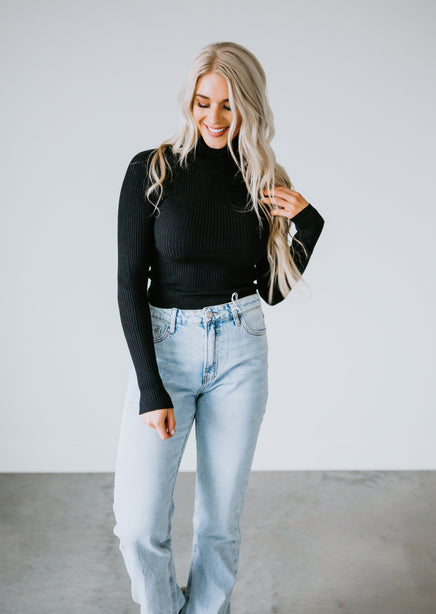 Lexia Ribbed Turtleneck Sweater