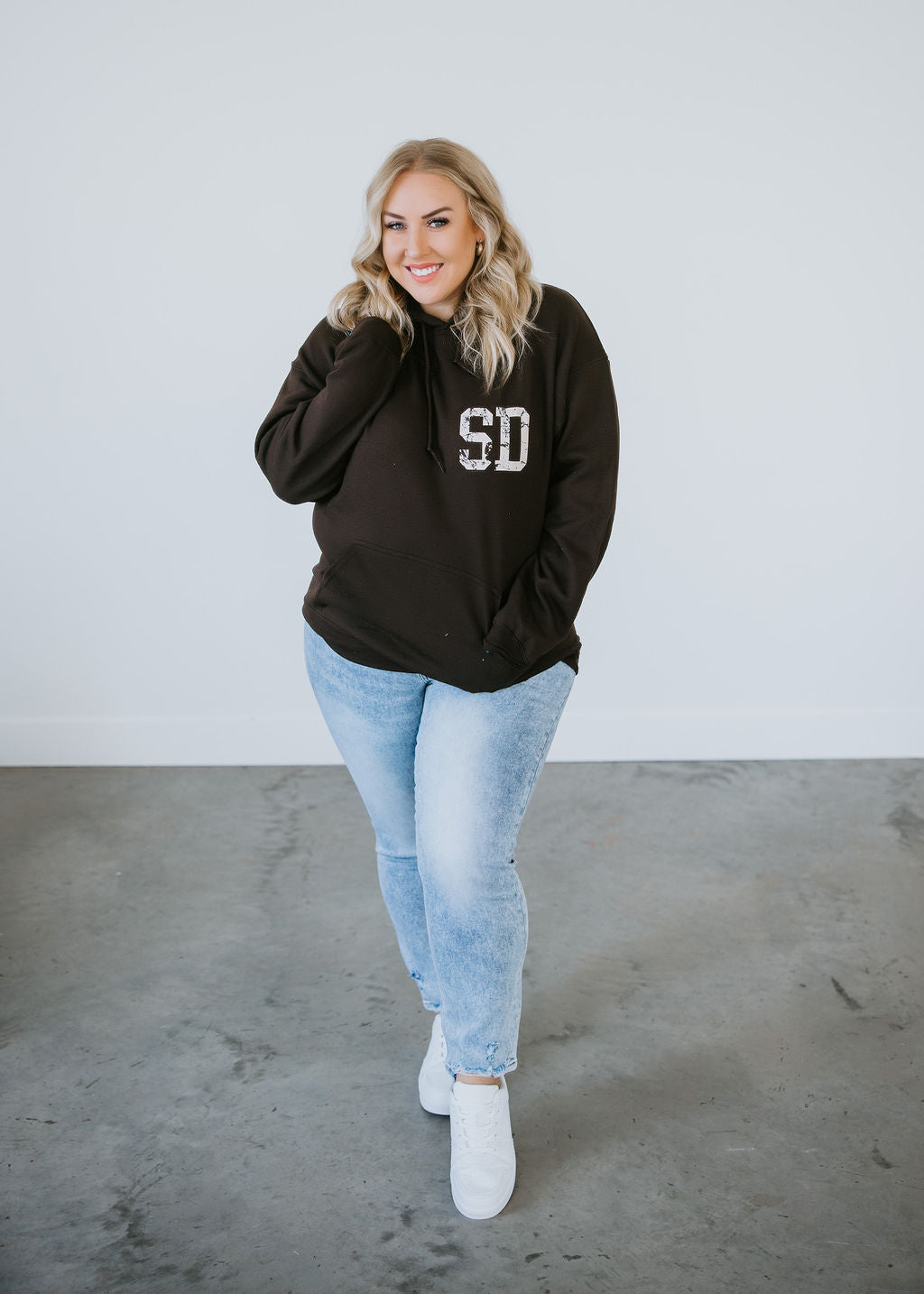 South Dakota Graphic Sweatshirt – Lauriebelles