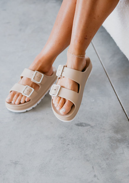 Santi Platform Sandals