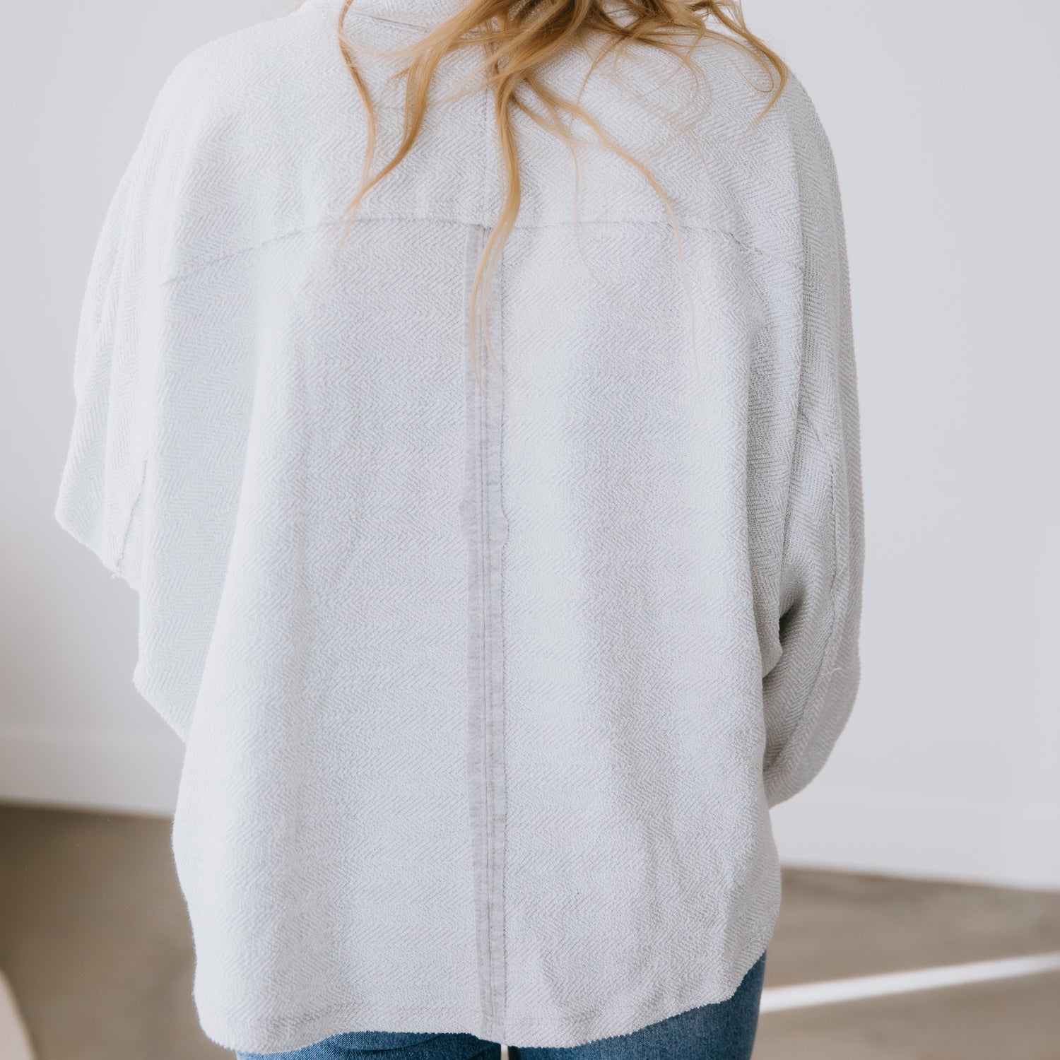 Halo Oversized Pullover