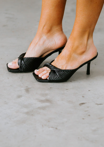 Zeal Kitten Heels