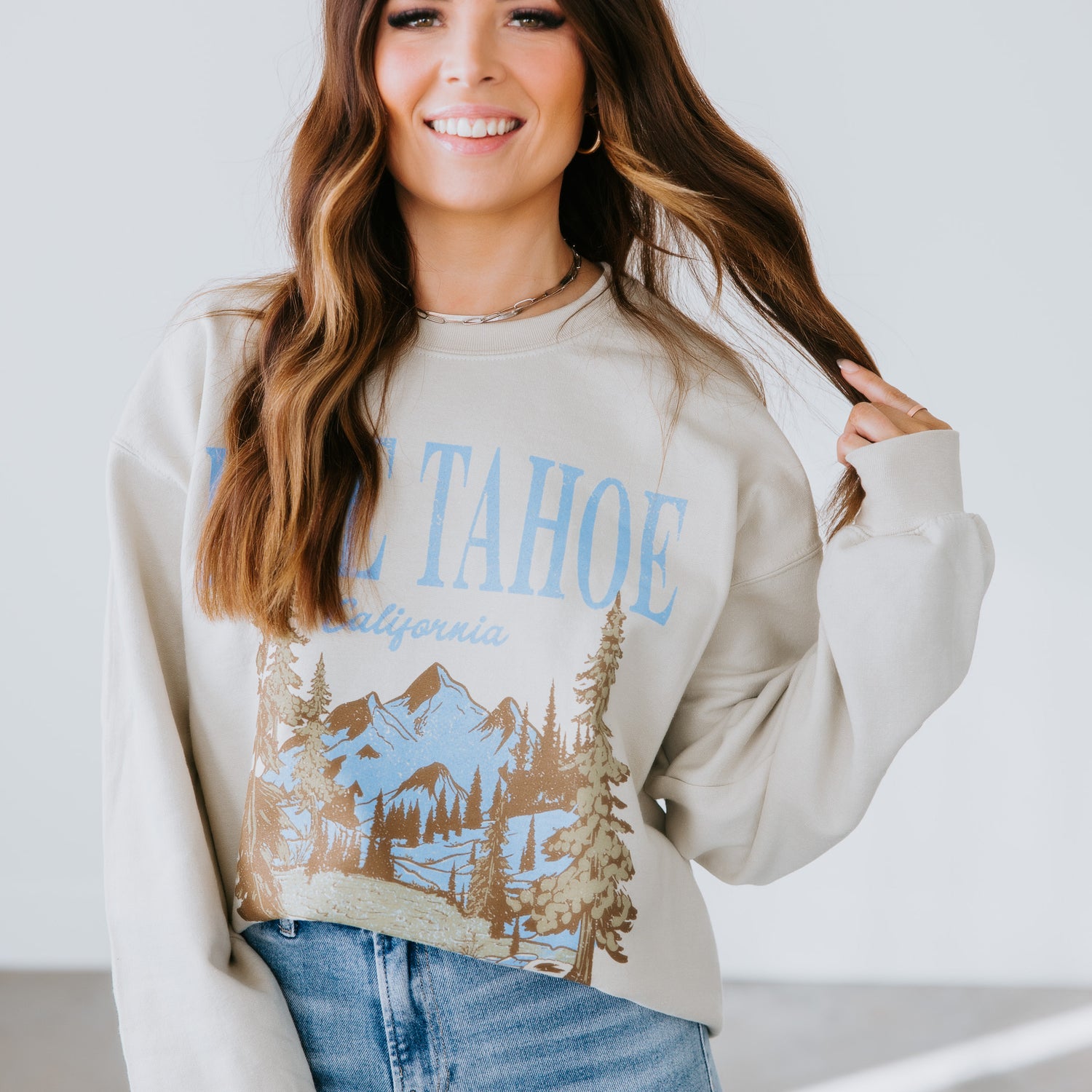 Lake Tahoe Graphic Sweatshirt – Lauriebelles
