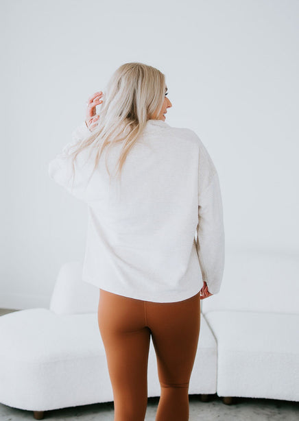 Breezie Ribbed Pullover