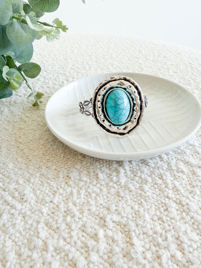 Turquoise Metal Bracelet Set