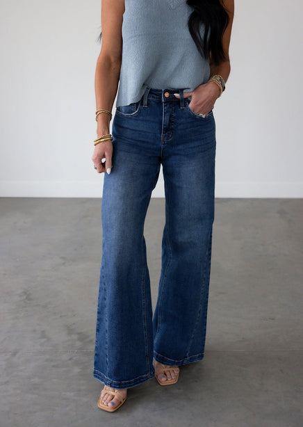 Attia Lovervet Wide Leg Jean product view