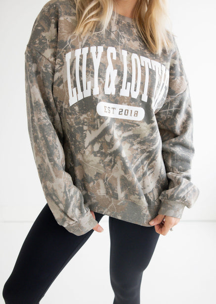 Lily & Lottie 2018 Crew product view