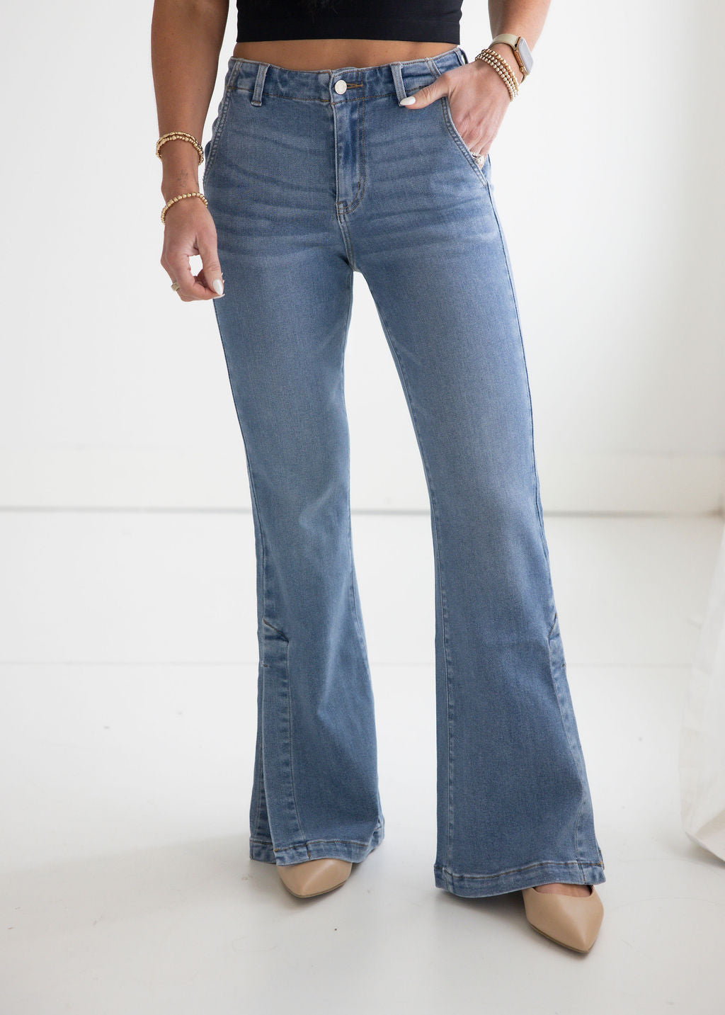 Bailey Vervet Flare Jeans