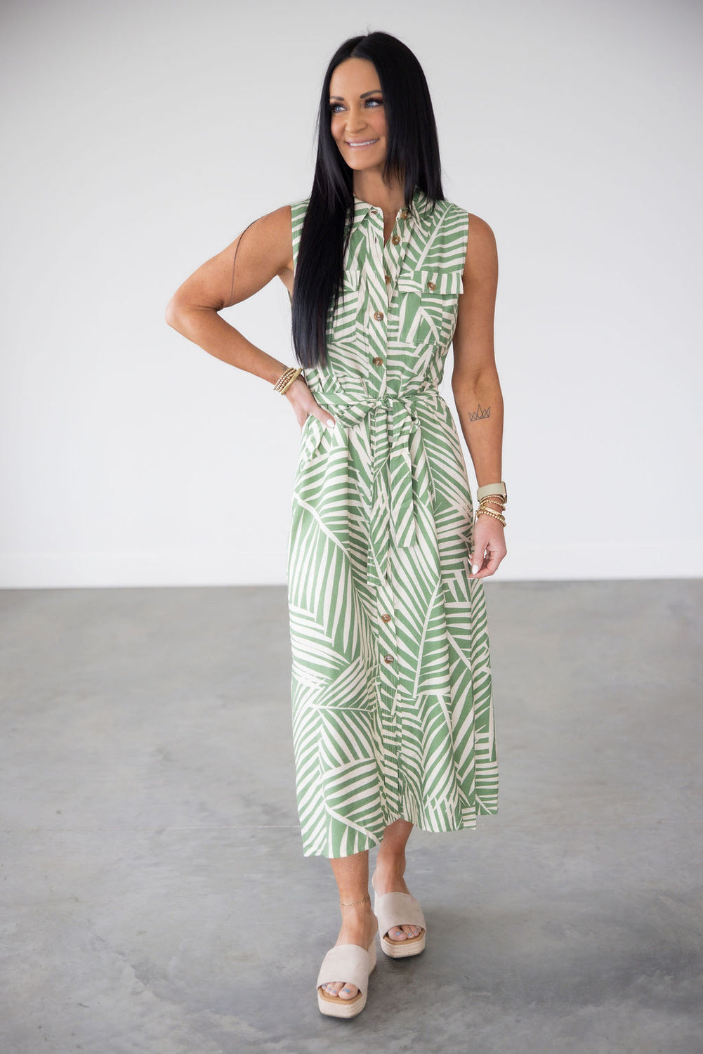 Erin Collared Midi Dress