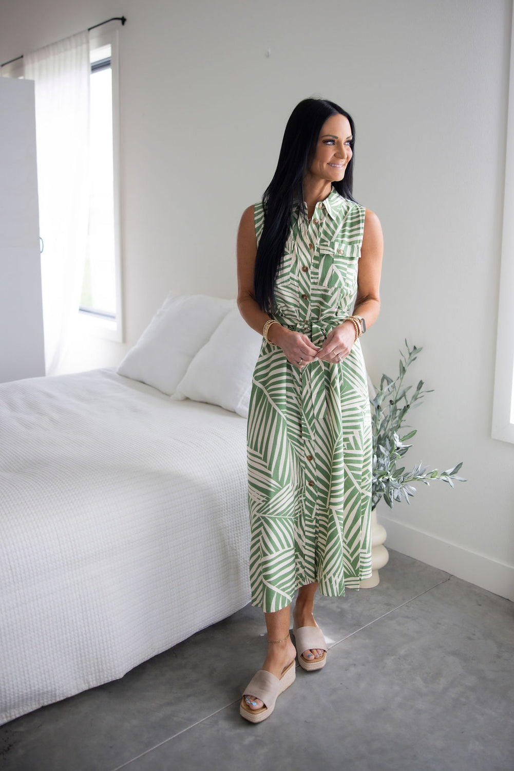 Erin Collared Midi Dress
