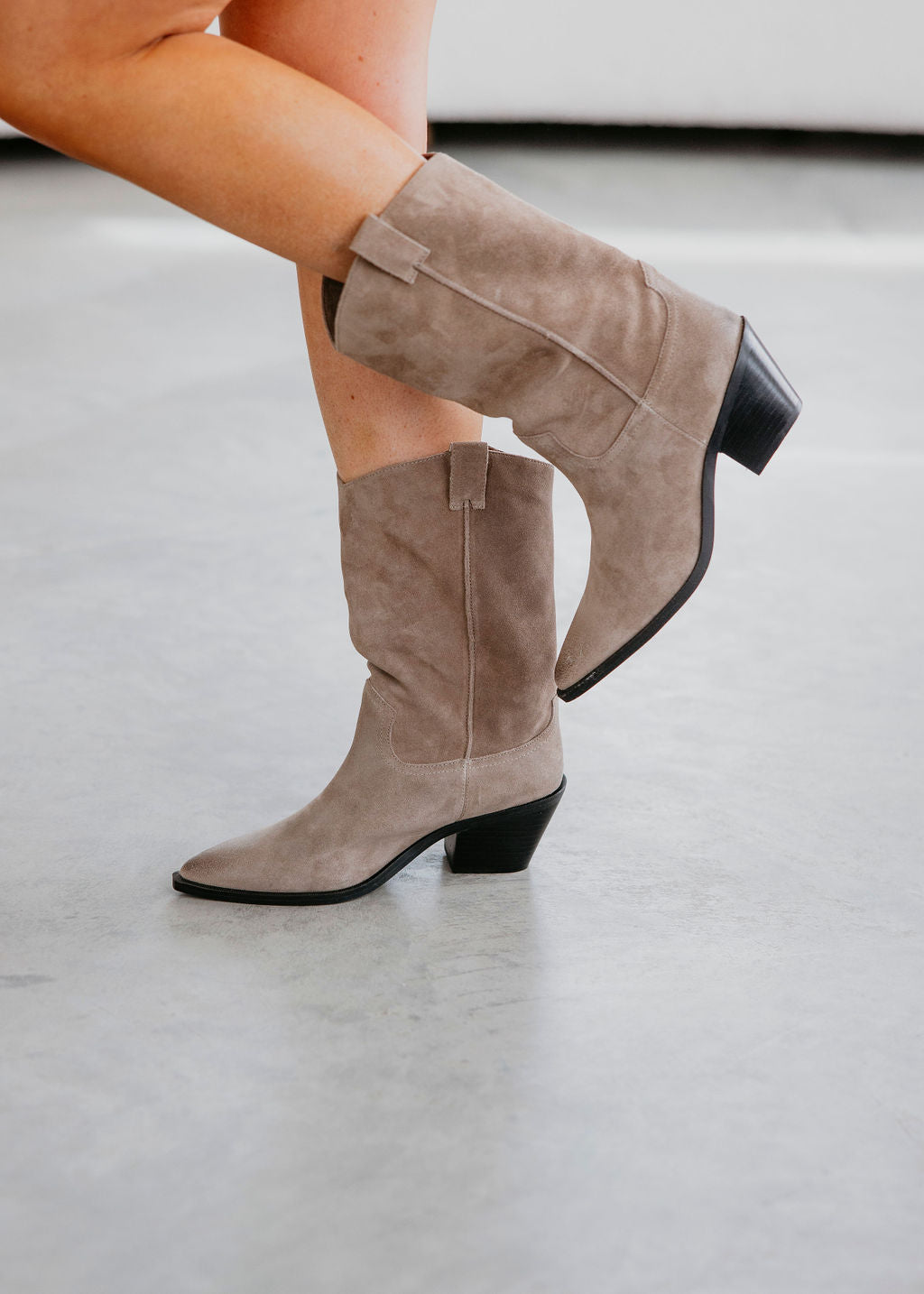Steve Madden Gray Suede Ranch Boots Size 11 Steve Madden Women main image 3