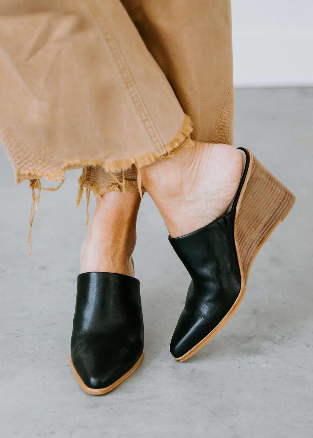 Leather mules