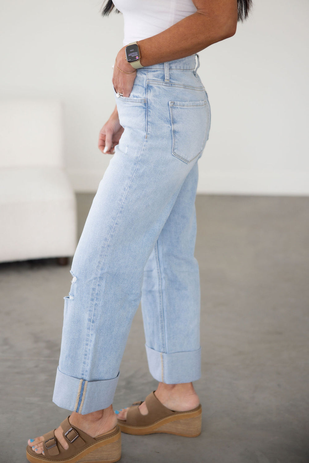 Rosy Lovervet Cuffed Jean