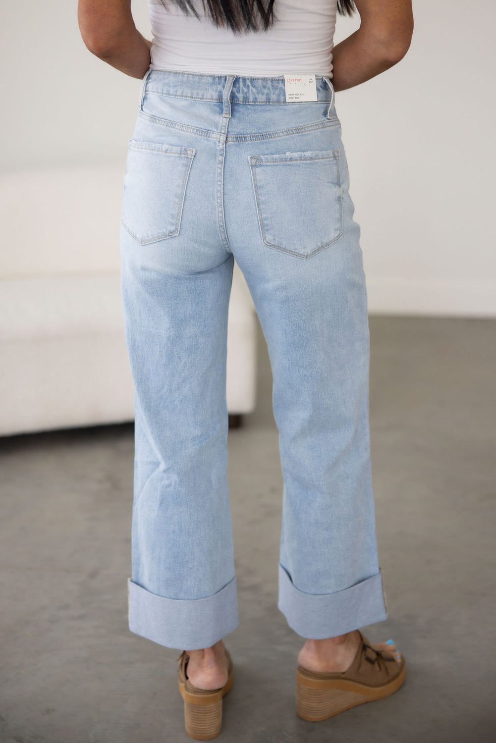 Rosy Lovervet Cuffed Jean