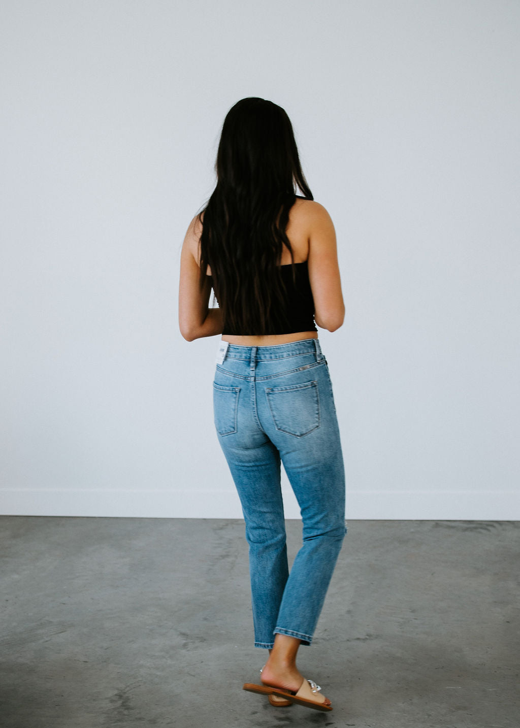 Larsa KanCan Slim Straight Jean
