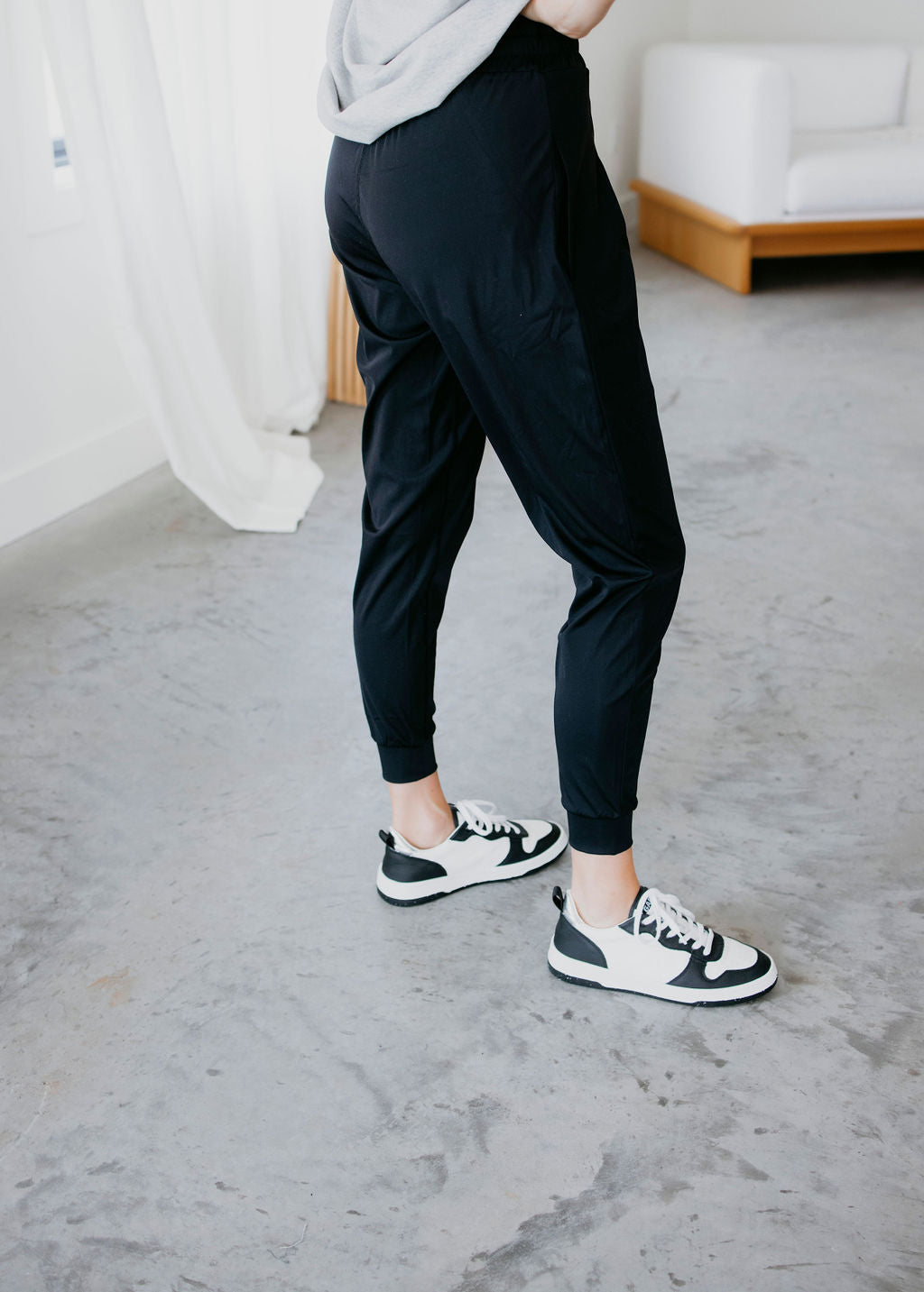 Koda Pleated Jogger