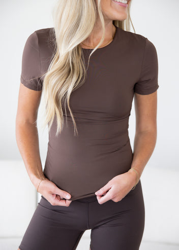 Core Seamless Tee by Lily & Lottie