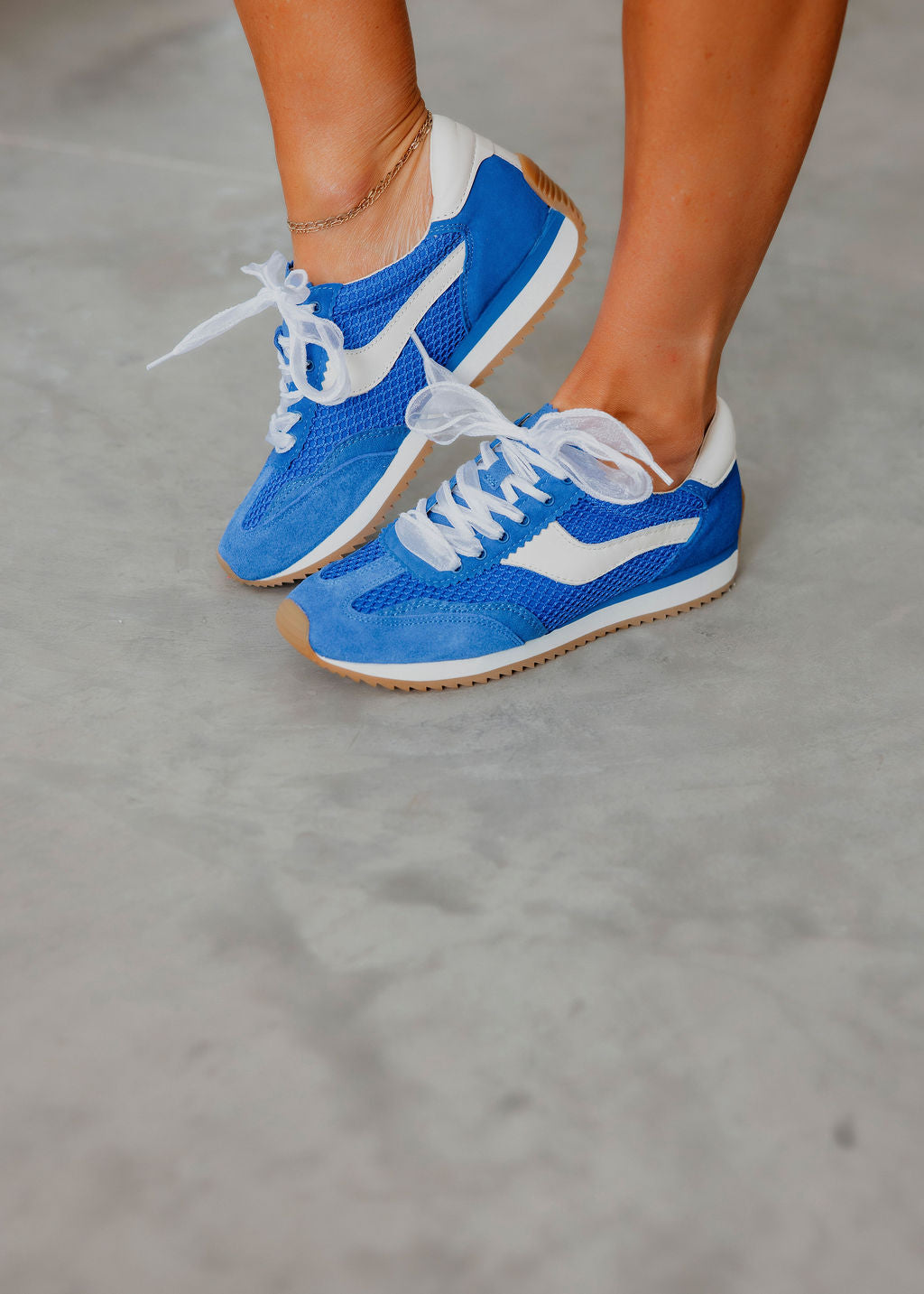 Dolce Vita Mesh Sneakers