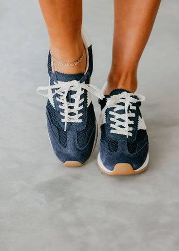 Dolce Vita Mesh Sneakers