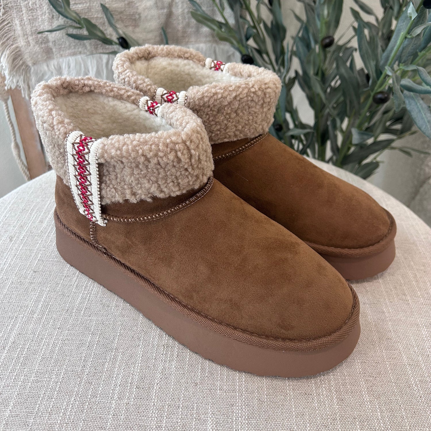Iceland Mia Sherpa Lined Bootie