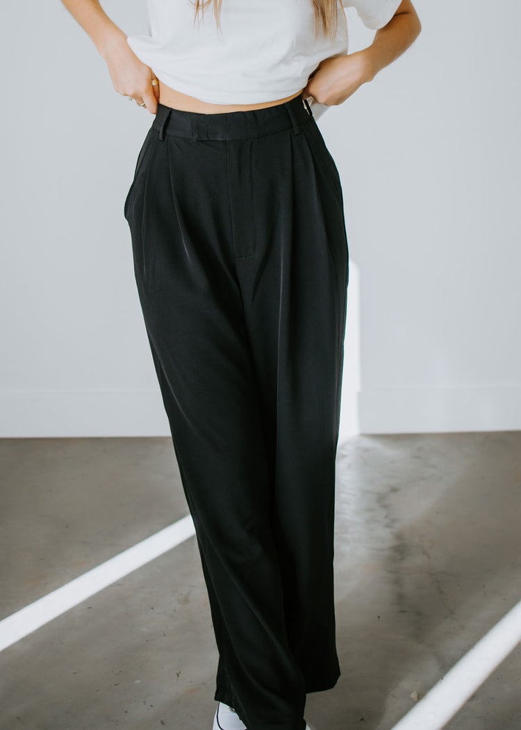 Drae Woven Trousers