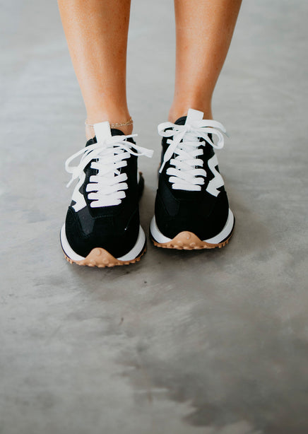 Steve Madden Campo Sneaker