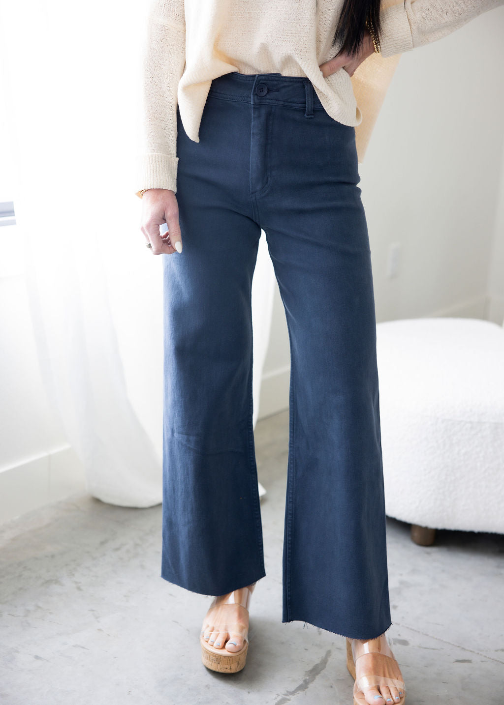 Amelia Wide Leg Jean