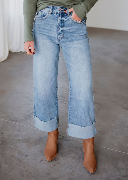 Leah KanCan Wide Leg Jean