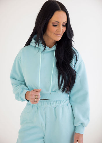 Easy Going Cropped Hoodie