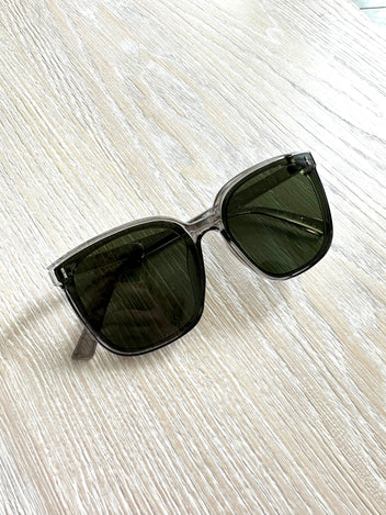 Shade Thrown Sunglasses