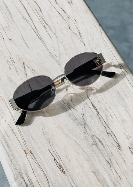 Modern Tinted Round Sunglasses