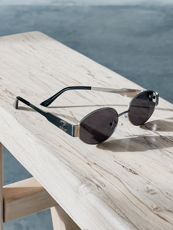 Modern Tinted Round Sunglasses