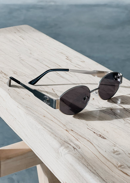 Modern Tinted Round Sunglasses