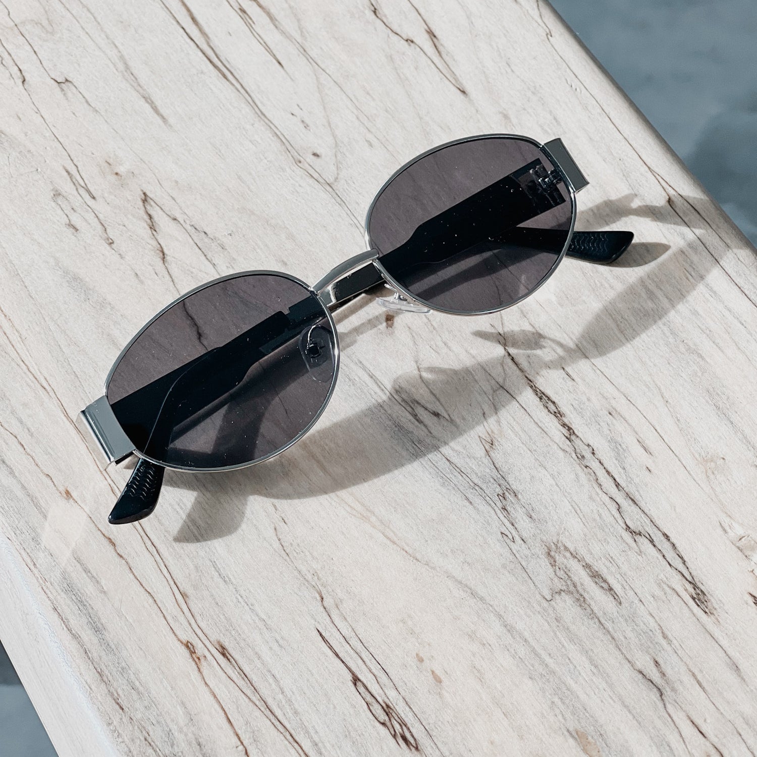 Modern Tinted Round Sunglasses