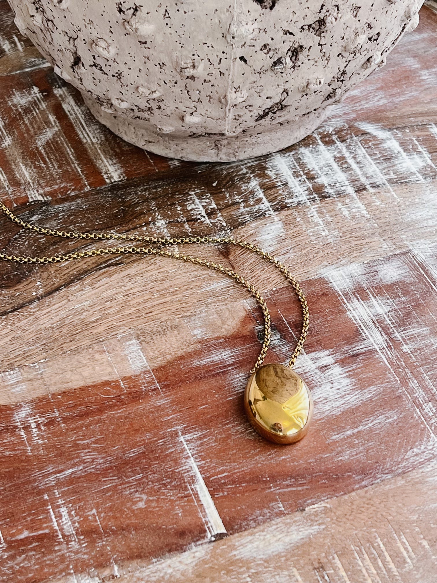 image of Hang Around Pendant Necklace