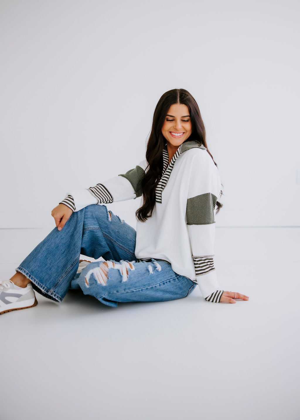 Bryar Contrast Stripe Pullover