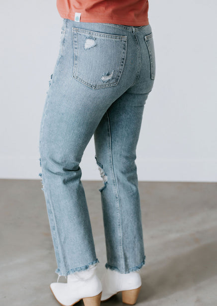 Ravyn Distressed Straight Jean