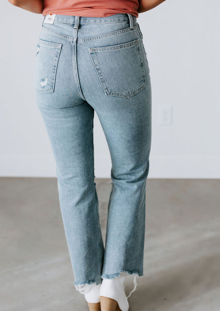 Ravyn Distressed Straight Jean