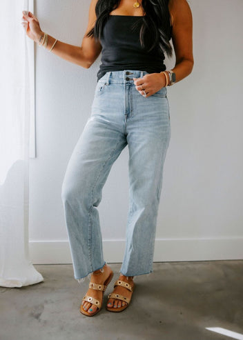 Hailey Hidden Straight Jeans