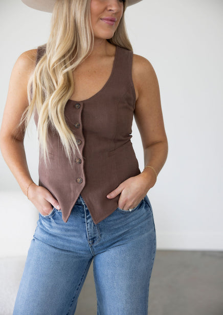 Kylen Linen Tank product view