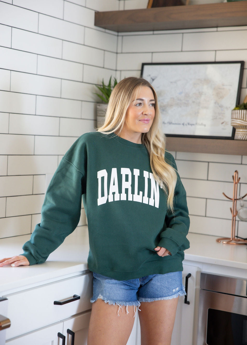 Darlin' Graphic Crew