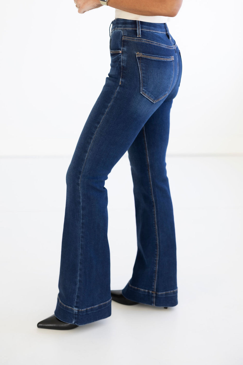 Rochelle Risen Flare Jeans