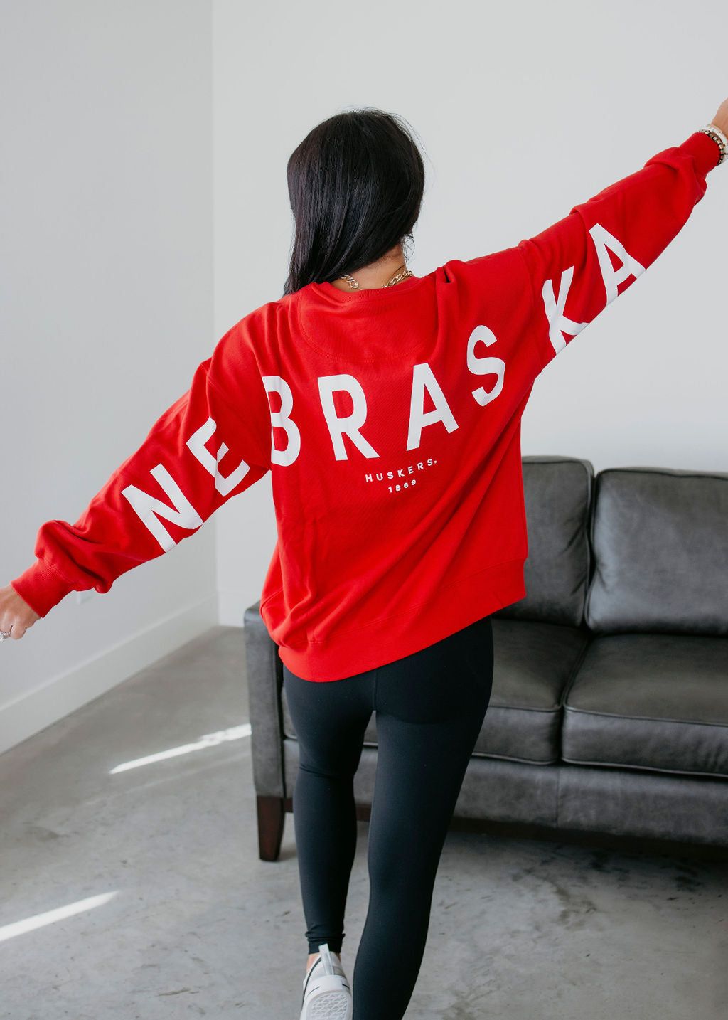 UNL Lantern Sleeve Crewneck