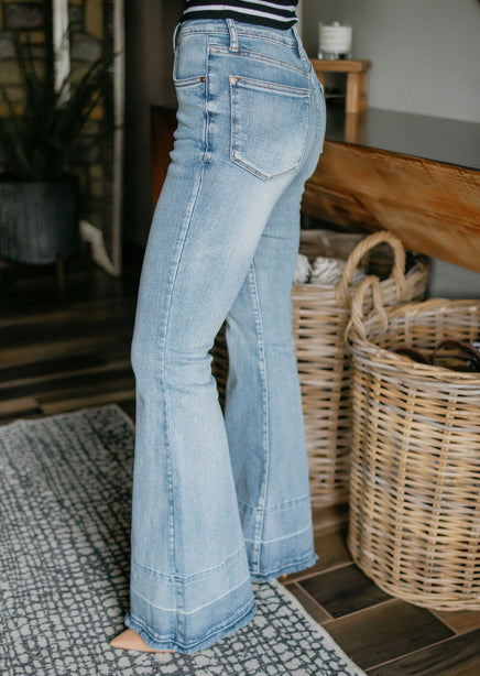 Gwen Judy Blue Flare Jean