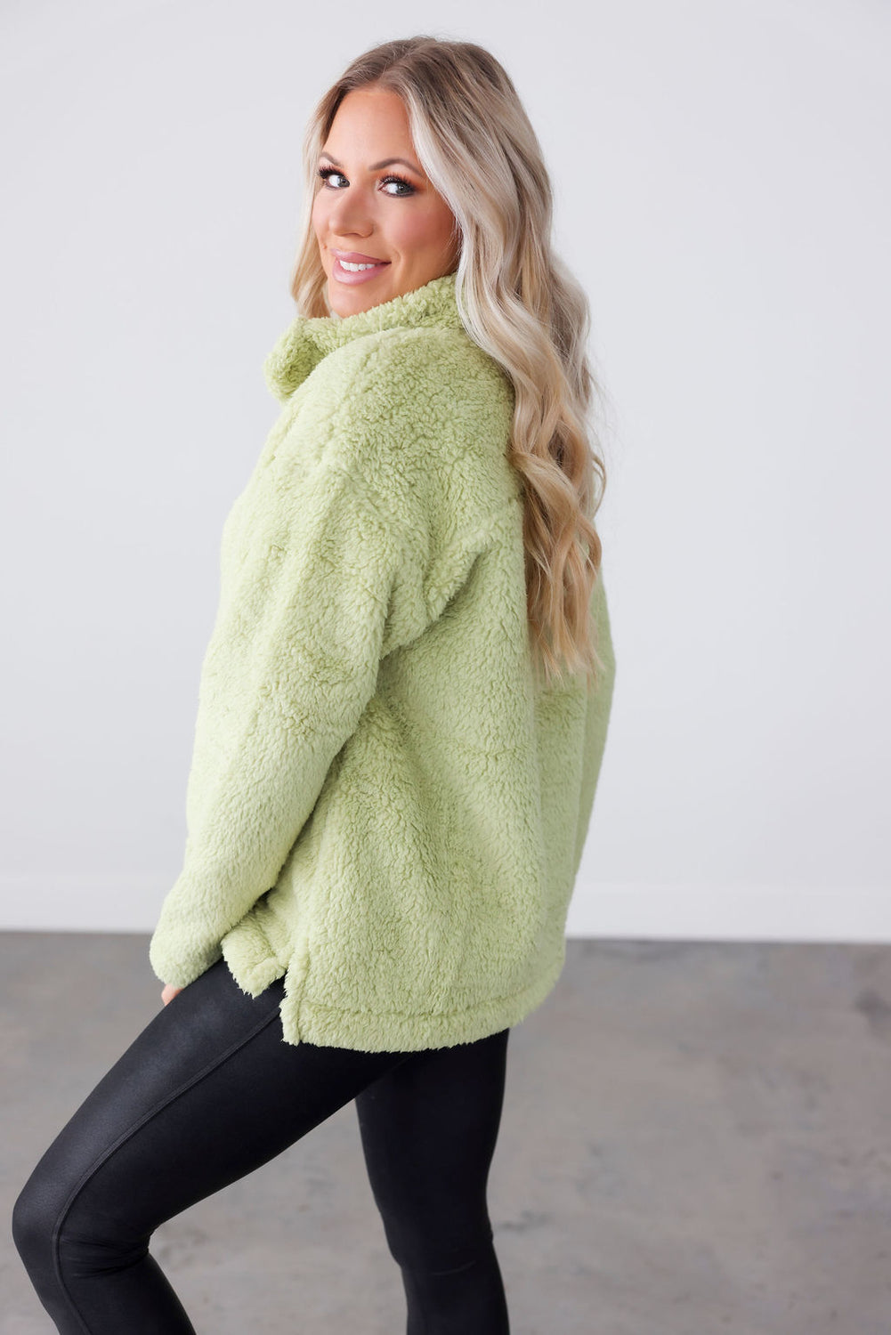 Jerika Sherpa Pullover