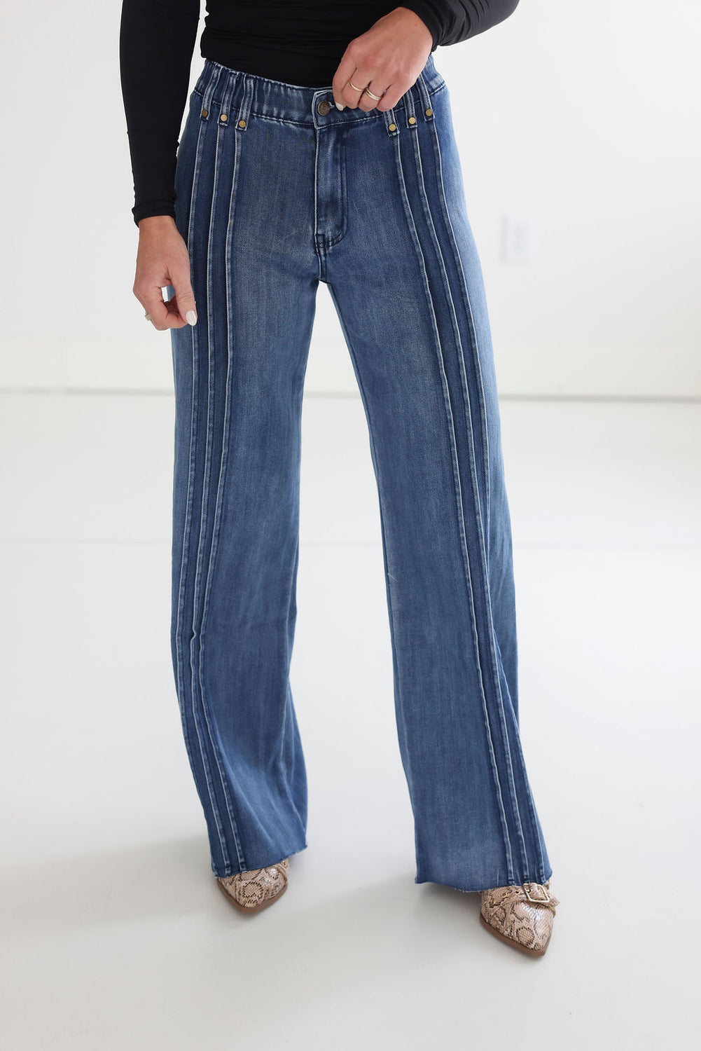 Maly Saige Straight Jean