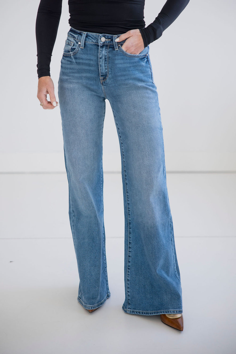Jessa Petra Flare Jean