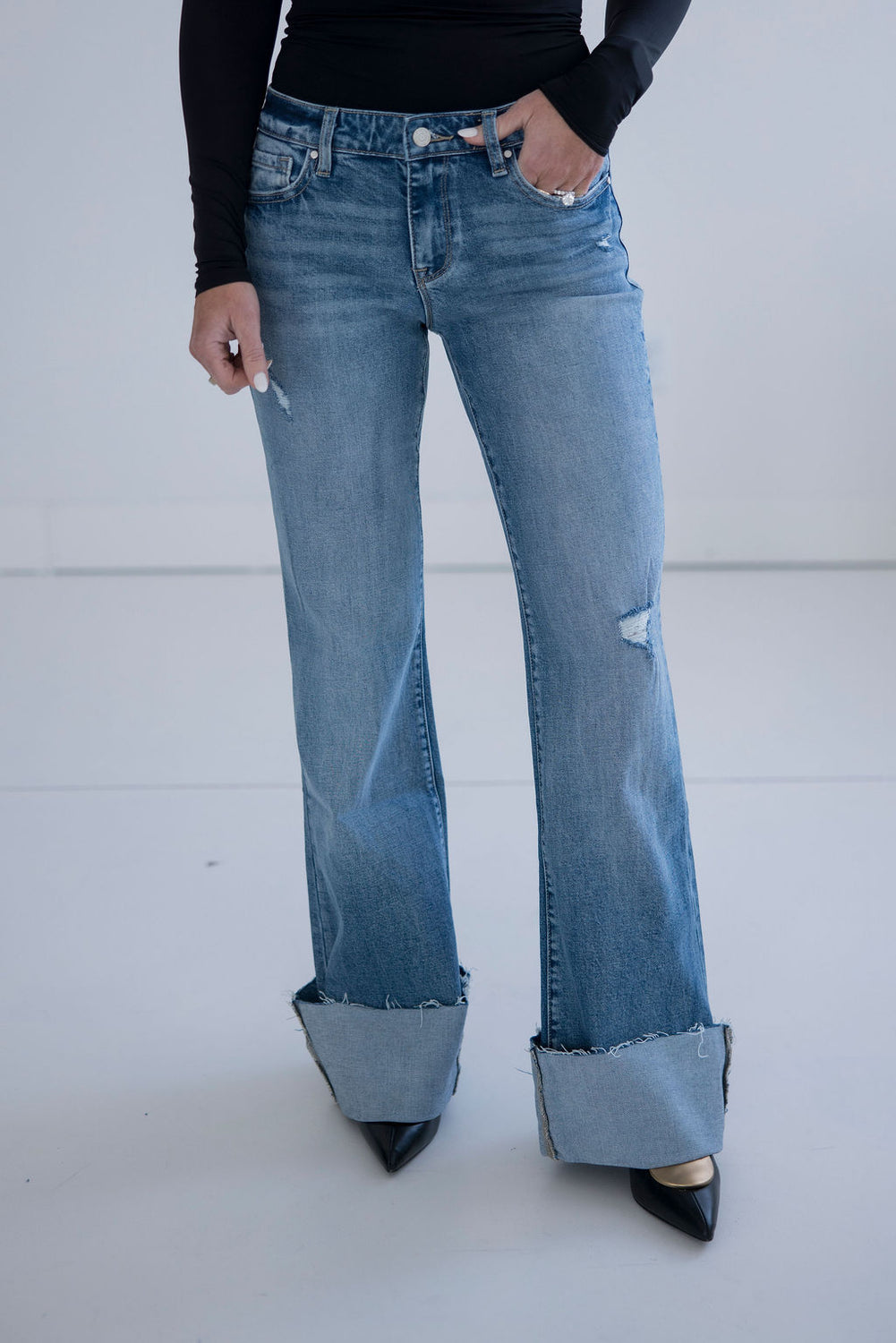 Tayler Petra Cuffed Jean