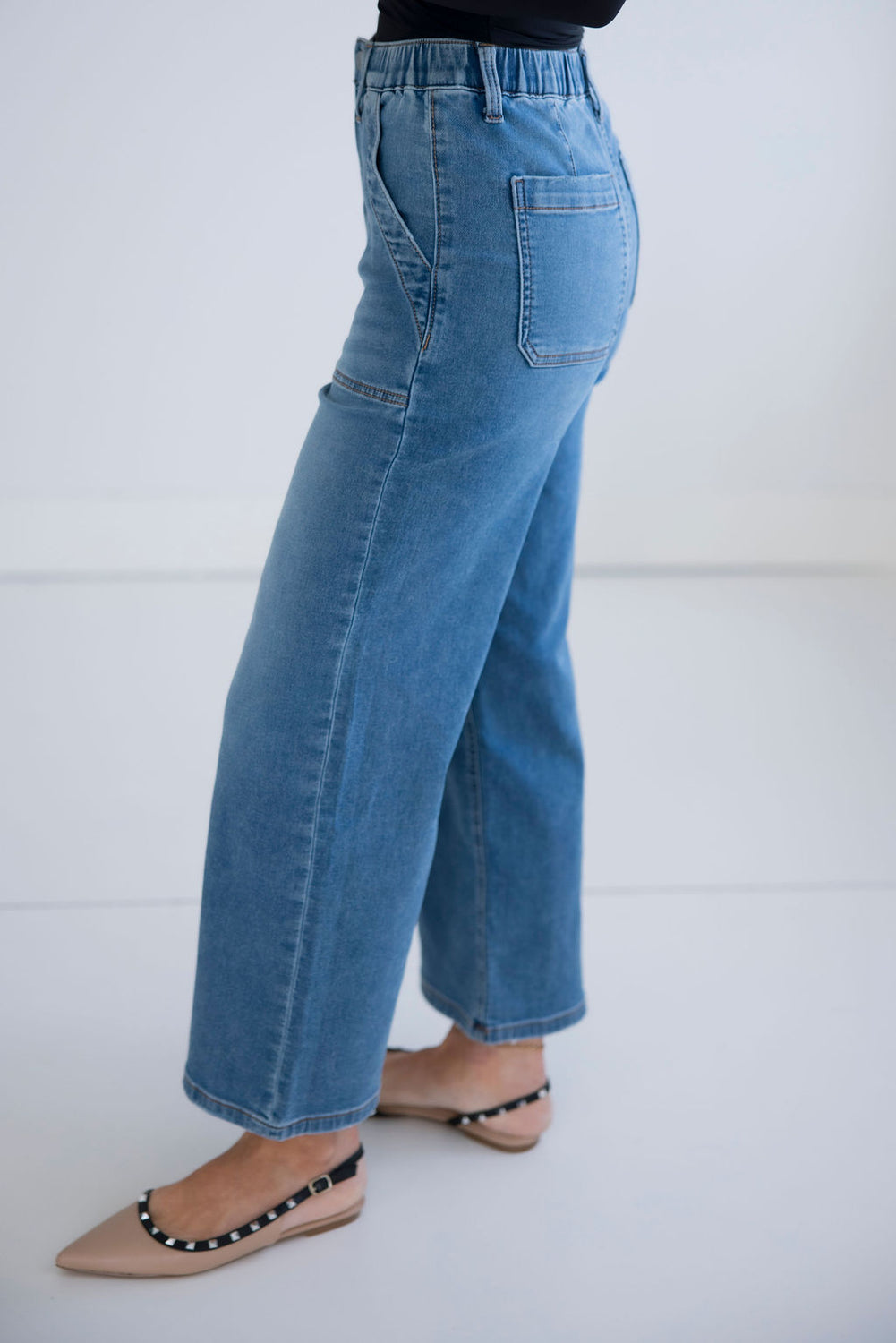 Leeza Vervet Wide Leg Jeans